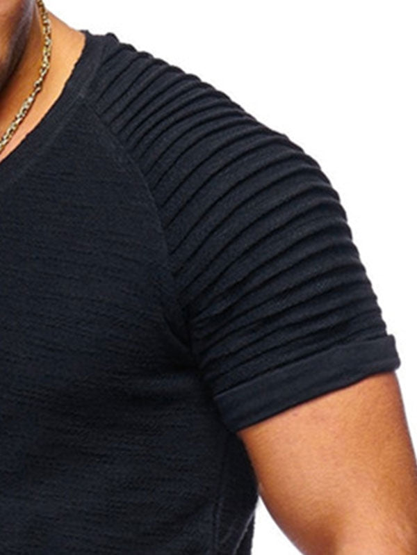 Camiseta con dobladillo curvo y manga plisada